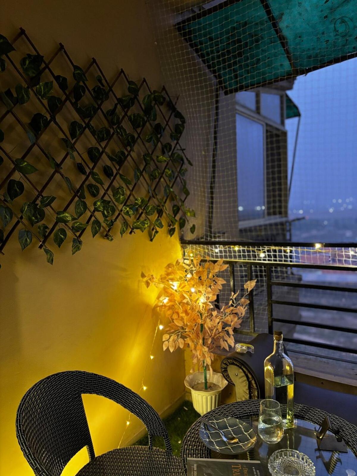Urban Oasis - Stay Near Expo グレーター・ノイダ エクステリア 写真